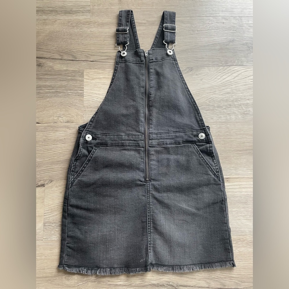 OshKosh | Denim Jumper | Overall Skirt | Skirtall | Faded Black Wash | Girls 8 - Picture 5 of 11